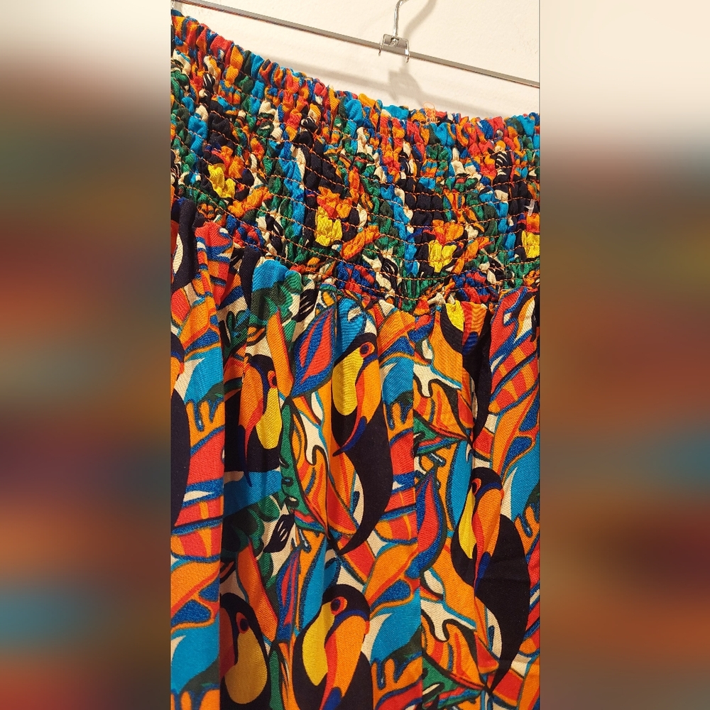 Colorful A-Line Pants with Leaf Pattern - Picture 3 of 8